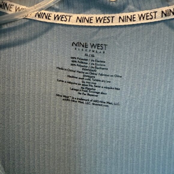 Nine West Pajama Set Cozy, Chic & Brand NWT, Size XL - Blue - Picture 4 of 9